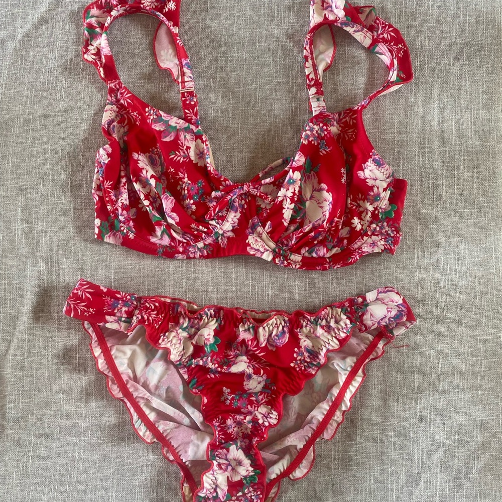Floral Red Bikini